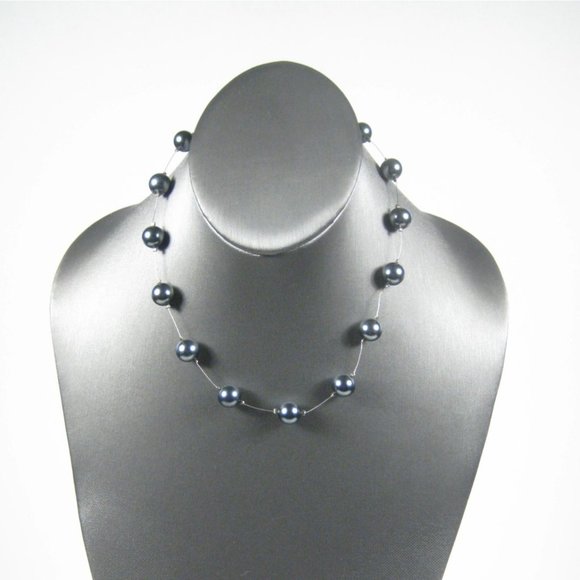 Carolee Imitation Gray Pearl Beaded Necklace 17 inch Silvertone Floating Station - Picture 6 of 8